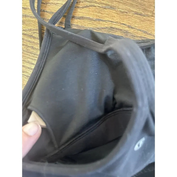 Lululemon Athletica No Limits Top Black Sports bra Size 6 Racerback Workout Tank - Picture 5 of 8